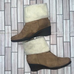 Aerosoles Tan Booties